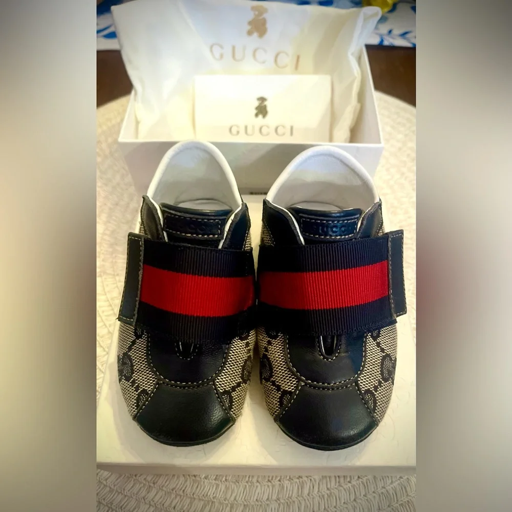 Gucci GG baby shoes - Picture 1 of 6